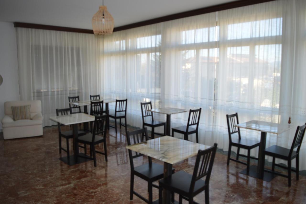 B&B Tra Mare E Marmo Marina Di Carrara Exterior foto