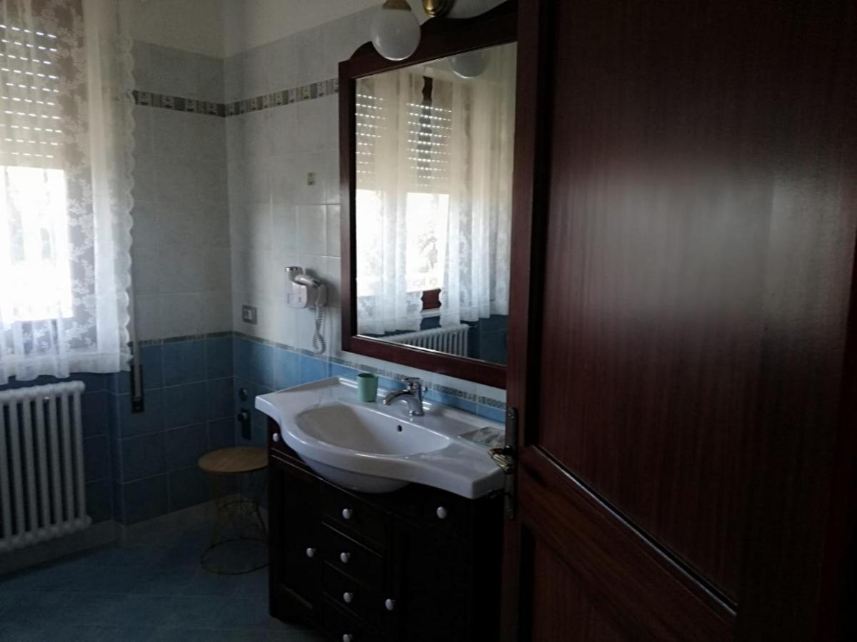 B&B Tra Mare E Marmo Marina Di Carrara Exterior foto
