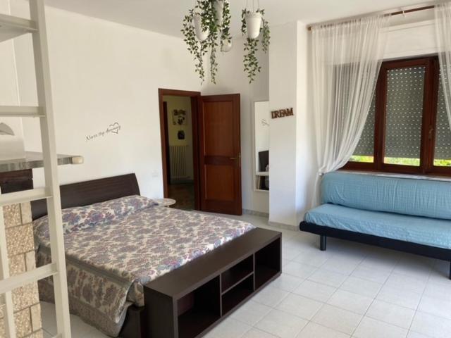 B&B Tra Mare E Marmo Marina Di Carrara Exterior foto